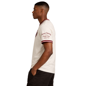 T-shirt Ringer en chenille Kappa Alpha Psi Summers Kream, vêtement de fraternité grecque avec un design classique, confort premium et coupe élégante - Product Image 3