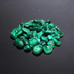 Pierres roulées polies vertes de qualité supérieure pierres précieuses naturelles Malachite Chakra guérison sculpté boule d'amour Congo Afrique cadeau - Product Image 1