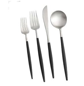 Conception traditionnelle en acier inoxydable manche incrusté d'os ensemble de couverts restaurant mariage vente chaude ensemble de couverts à bas prix - Product Image 1
