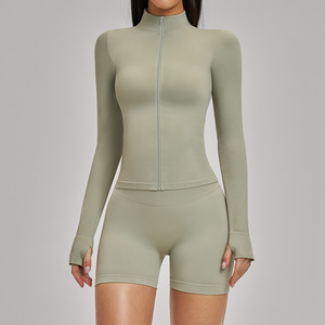 Seamless Woman Custom Logo Seamed Clothing Active Wear Fitness Yoga Sets Fitness Women Solid Pattern Jacket and Shorts Set - Product Image 4