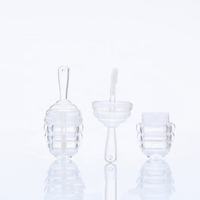 Tube de brillant à lèvres vide en plastique PP transparent en forme de nid d'abeille Blacktie BKT357 5,5 ml avec bouchon à vis de 16 mm de diamètre, logo personnalisé Guangdong