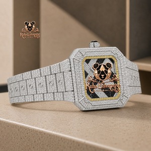นาฬิกาข้อมือหรูหราสำหรับผู้ชาย Ruha Enterprise รุ่น Luxury Diamond ตัวเรือนสแตนเลสทรงเหลี่ยม ระบบควอตซ์ ดีไซน์สง่างาม - Product Image 1