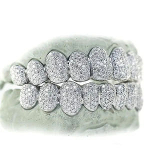 Grillz dentaire unisexe de luxe en argent sterling 925, serti de moissanite taille brillant VVS1, personnalisable, style Hip Hop - Product Image 2