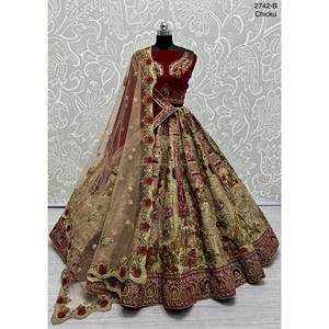 Collections de velours de vêtements de mariée indiens pour la mariée avec le travail de Zarkhan par Fabzone - Product Image 5