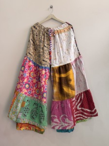 Pantalon Harem Palazzo Bohème à Motifs Floraux Colorés, Taille Élastique, Fait Main, Coton Vintage, Écologique et Respirant - Product Image 3
