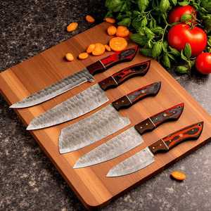 Ensemble de 5 couteaux de chef traditionnels en acier à haute teneur en carbone, ambidextres, avec manche en os et étui en cuir, finition polie haute brillance - Product Image 2