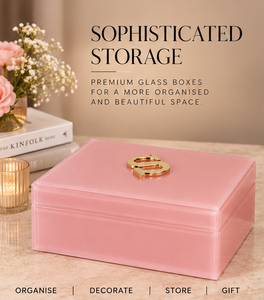 Boîte de rangement pour bijoux en verre rose pétale avec accent doré, finition brillante, doublure douce, organisateur décoratif pour souvenirs et articles de toilette - Product Image 1