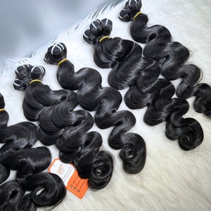 Vendeur de cheveux en gros Extensions de cheveux ondulés pour le corps 100% Paquets de cheveux vietnamiens bruts Prix bon marché Longue durée - Product Image 3