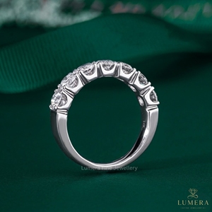 แหวนเพชรทรงกลมหรูหรา เพาะเลี้ยงในห้องปฏิบัติการ รับรองโดย IGI ทอง 9K 10K 14K 18K สำหรับผู้หญิง งานแต่งงาน งานหมั้น ผู้จำหน่ายเครื่องประดับ - Product Image 6