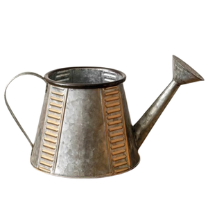 Regadera Metálica de Acabado Dorado y Larga Duración, Regadera Metálica para Plantas, Árboles, Jardinería Doméstica, Hecha en India - Product Image 4