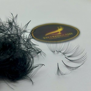 Proveedor Mayorista de Extensiones de Pestañas 10D-20D Naturales Largas y Estrechas 0.03 0.05 CC/DD/M/L Curvatura Abanicos de Volumen Preformados Suaves y Ligeros - Product Image 5