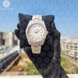 ชาร์ม_จิวเวลส์นาฬิกาข้อมือควอตซ์อะนาล็อกสแตนเลสสตีลสำหรับผู้หญิงสุดหรู 38 มม. ตัวเรือนทรงเหลี่ยม คริสตัลแซฟไฟร์ ตัวล็อคแบบผีเสื้อ - Product Image 2
