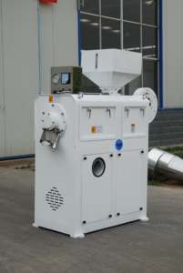 Machine de décorticage industrielle horizontale à rouleaux émerisés pour riz, maïs et riz brun, avec système de soufflage par ventilateur et moteur, haute productivité - Product Image 4