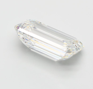 Diamant de laboratoire certifié IGI 5,03 carats, taille émeraude, couleur D, clarté VVS2, LG 840608553 ROYAL GEMS, pour la création de bijoux ROYAL GEMS. - Product Image 4