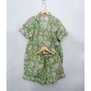 Conjunto de pijama de algodón indio con estampado floral para mujer y hombre, conjunto de pijama corto para verano, pijama de moda para mujer, personalizado. - Product Image 4