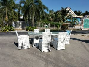 Ensemble de table et de chaises de salle à manger en polyrotin d'extérieur PRCF-018, meubles de jardin et de terrasse - Product Image 3