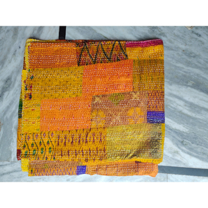 Colcha Kantha Hecha a Mano con Parches, Reversible, de Algodón, Naranja, Amarillo, Multicolor, Decoración para el Hogar, Regalo para Ella - Product Image 1