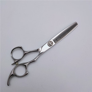 Ciseaux de barbier en acier inoxydable, fabrication de haute qualité, ciseaux de coiffure, ciseaux de barbier disponibles avec étiquette privée - Product Image 2