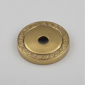 Plaque arrière en métal de conception avancée de qualité supérieure, conçue pour une installation sécurisée des quincailleries de porte dans les intérieurs résidentiels contemporains - Product Image 6