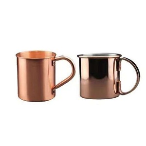 Collection élégante de tasses en cuivre avec finition lisse et forme pratique pour l'eau, le thé, le café, les jus et les boissons rafraîchissantes - Product Image 2