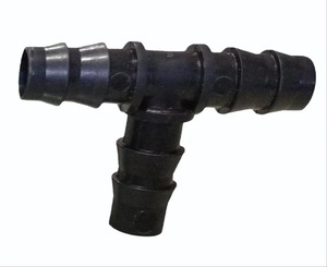 Raccord en T en plastique noir durable pour irrigation goutte à goutte, connecteur pour tuyau d'arrosage de jardin et de ferme, utilisations agricoles - Product Image 3