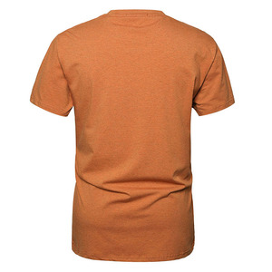 เสื้อยืดผู้ชายทรงปกติ คุณภาพสูง ผลิตตามสั่งจาก Clush Industries ผ้าฝ้าย 100% ลายเรียบ ระบายอากาศได้ดี แห้งเร็ว - Product Image 3