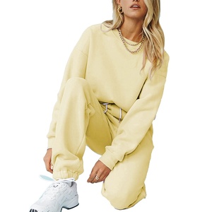 2025 dernière conception décontracté dame survêtement haute qualité pull à col rond ample brodé 2 pièces ensembles surdimensionnés Simples - Product Image 3