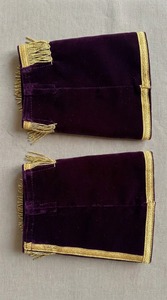 Parche Bordado Personalizado para Manga con Flecos Dorados y Patrón de Estrella, Número 95, para Uniformes - Product Image 2