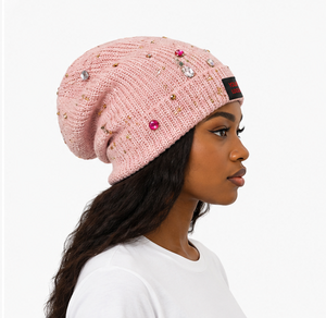 Bonnet tricoté jacquard personnalisé avec strass et patch logo – Bonnet d'hiver orné de pierres précieuses et de paillettes, style mode hivernale - Product Image 3