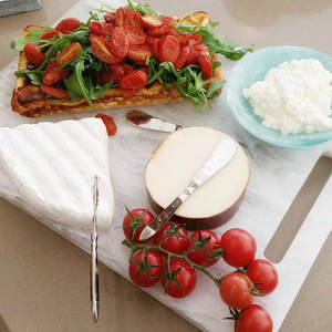 Planche à découper en résine de qualité supérieure, durable, pour une utilisation longue durée à la maison et en cuisine professionnelle, disponible au meilleur prix du marché - Product Image 2