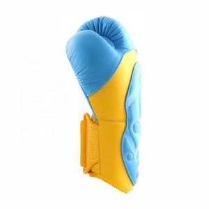 Guantes de Boxeo TWINS de Puño Largo Azul Cielo y Amarillo, Guantes de Boxeo TWINS de Cuero Premium para Entrenamiento Profesional, Guantes de Sparring TWINS - Product Image 4