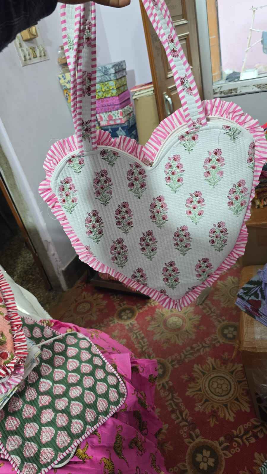 Multicolored or As shown in Picture