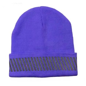 Bonnet d'hiver réfléchissant haute visibilité avec bande, chaud et pliable, en tricot, pour le voyage, le travail en extérieur, 100 % acrylique - Product Image 2