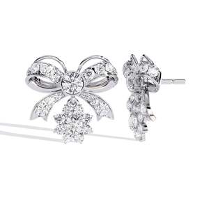 Boucles d'oreilles clous romantiques plaquées or 14 carats pour femme, serties de diamants naturels taille brillant rond, style JEWELLERY PLANET - Product Image 2