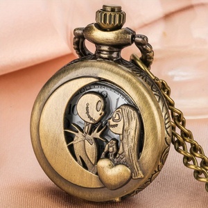 Montre de poche à quartz avec motif de couple de Noël, collier, cadeau pour homme, montre de poche pour couple - Product Image 1