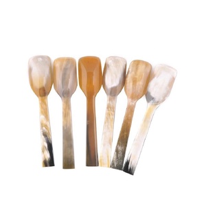 Fabricant en gros d'accessoires de cuisine, cuillère en corne naturelle pour restaurant, couverts en corne naturelle, ensemble de cuillères de table pour la maison - Product Image 4