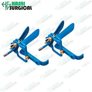 Spéculum vaginal Cusco avec tube d'évacuation de fumée chirurgical personnalisé - Product Image 4