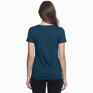 T-shirt pour femme à manches longues, léger, écologique, en coton et fibre de bambou, avec étiquettes personnalisées, col rond et boutonnière - Product Image 4