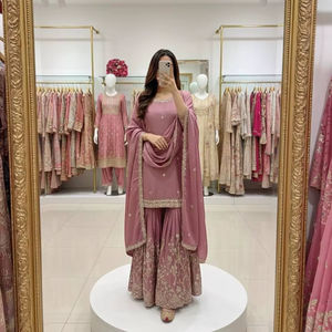 ชุดคุรตะและกางเกงปาลาซโซ่ผ้าไหมชินนอนเครปวิชิตร้าเนื้อหนักหรูหรา ปักลายด้วยเลื่อมขนาด 5 มม. แห้งเร็ว ใส่ได้ทุกฤดู ทรงสมัยใหม่ กระชับพอดีตัว - Product Image 1