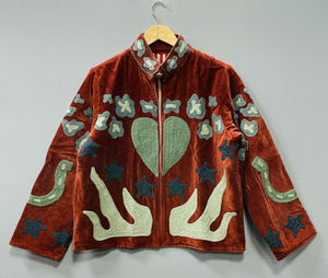 Chaqueta Elegante de Invierno para Mujer, Bordado de Terciopelo Hecho a Mano, Diseño Exquisito Suzani, Forro de Terciopelo Suave, Forro de Algodón - Product Image 1