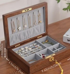 กล่องเครื่องประดับไม้เรซิ่นลายชายทะเล TIMELESS CRAFT งานศิลปะเรซิ่นลายทะเล ดีไซน์สวยงาม พร้อมกุญแจล็อค สำหรับเก็บของตกแต่งบ้าน งานฝีมือสั่งทำพิเศษ - Product Image 5