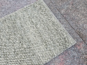 Nouveaux Tapis de Sol Tressés Faits Main en Laine Lavable Écologique, Style Kilim, Motif Boucle, Technique Jacquard, Design de Créateur - Product Image 6