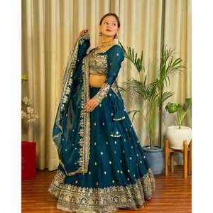 Micro Lehengha Talla 44, Tela Faux Georgette con Bordado de Hilo de 9mm y Lentejuelas, Choli Interior Incluido - Elegante, Reversible, Casual, para Bodas y Diwali - Product Image 1