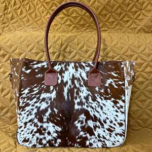 Bolso Tote de Cuero Genuino OEM con Cremallera, Color Sólido, Bordado con Logotipo Personalizado para Mujer LHTB-0020 - Product Image 3