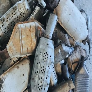 Premium Used Catalytic Converter <b>Scrap</b> for Sustainable Resource Recovery and <b>Metal</b> Recycling Industries - Product Image 5
