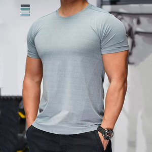 เสื้อยืดออกกำลังกายผ้าโพลีเอสเตอร์แห้งเร็ว พิมพ์โลโก้ได้ สำหรับวิ่ง ฟิตเนส เล่นกีฬา ผ้าตาข่าย ระบายอากาศ เหมาะสำหรับผู้ชาย โชว์กล้ามเนื้อ - Product Image 4
