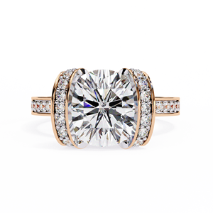 Bague de fiançailles en moissanite ronde brillante, argent 925 plaqué rhodium, sertissage clos, bande pavée, style classique pour femme - Product Image 3