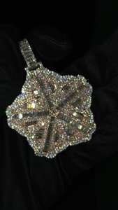 Colgante de Lujo Estilo Hip Hop con Incrustaciones de Diamantes en Forma de Estrella Floral, en Plata de Ley 925 y Moissanita Tallada, Chapado en Oro de 10K, Personalizado para Hombres y Mujeres - Product Image 4