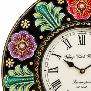 Grande horloge murale florale en bois artisanale |   Design indien traditionnel peint à la main |   Horloge analogique à quartz alimentée par piles, emballée dans une boîte - Product Image 2