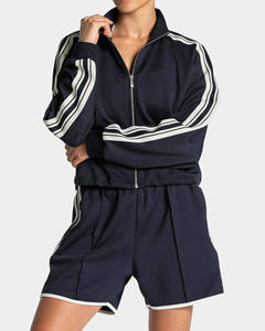 Nouvelle veste courte zippée bleu marine surdimensionnée au design tendance et short à rayures, ensemble streetwear pour femme - Product Image 1